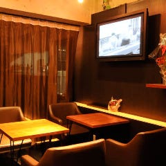 52inch液晶TV/マイク2本/DVD&CDデッキ/PC&スマホ接続/カラオケ有
