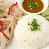 カオマンガイ　Hainanese Chicken Rice