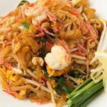 パッタイ Thai Style Fried Noodle-Pad thai