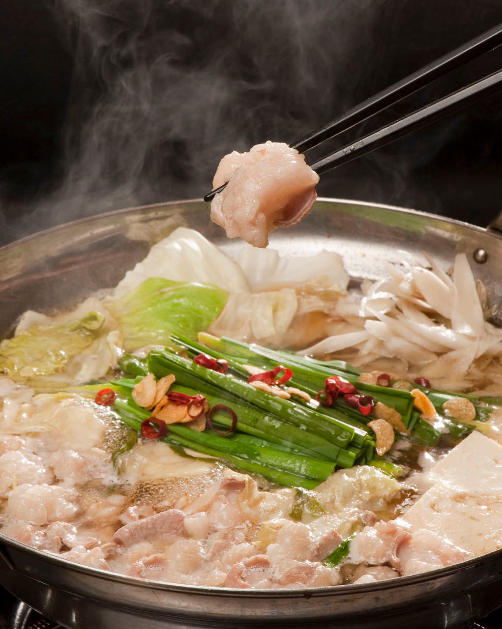 酔灯屋 祇園店_酔灯屋名物「もつ鍋」1540円