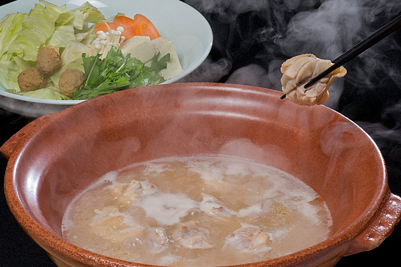 酔灯屋 祇園店_人気急上昇中「水炊き」
1980円