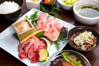 ランチならここ 銀座のアジア エスニック料理でおすすめしたい人気のお店 ぐるなび