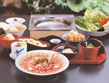 天文館通駅周辺 ランチ 1 000円以内 おすすめ人気レストラン ぐるなび 天文館通駅周辺 ランチ 1 000円以内 おすすめ人気レストラン ぐるなび