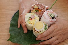 おむすびとせかいのごはん