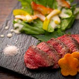 軟らかい赤身ヘレ肉ステーキは、肉料理な気分の日にぜひどうぞ。