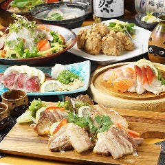名物＆定番『季節の&ldquo;おすすめ&rdquo;コース』黒毛和牛、国産豚、塩麹漬け唐揚げに鮮魚！充実8品＋飲み放題