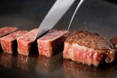 〈ディナー〉リブランド10周年～海の糧と大地の糧 ～本たらば蟹、帆立貝、A5黒毛和牛　