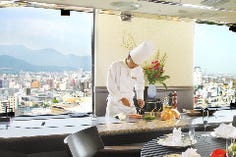 〈ランチ/ディナー〉本たらば蟹と玄界灘産さわら 海鮮鉄板焼き（5月1日から6月30日）