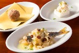 ヴェネチアを代表する三大前菜『干し鱈のマンテカート』『イワシのサオール』『自家製ミートコロッケ』