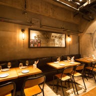 東京駅八重洲南口 イタリアン&スペイン居酒屋 京橋ZION_【団体様向け】メインソファーシート