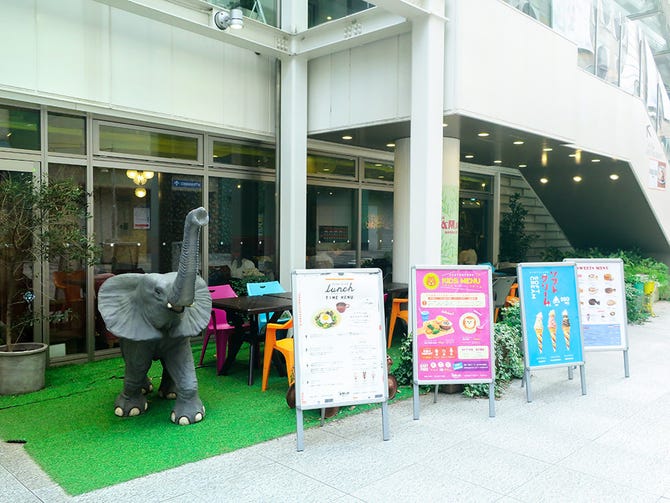 Cafe太陽ノ塔 Nambacity店 なんば 難波 ケーキ屋 ぐるなび