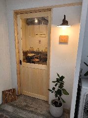 食堂うらろじ