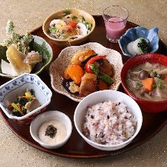 寅福 ルミネ大宮 ランチメニュー ぐるなび