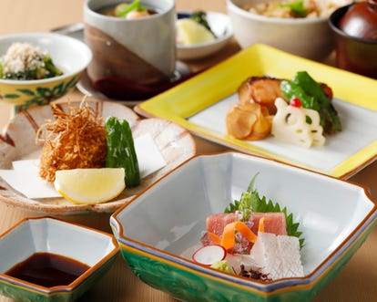 ランチならここ 東京大神宮周辺の昼食 ご飯でおすすめしたい人気レストラン ぐるなび