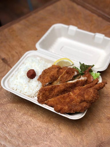静岡郷土料理／やきとり 丸鶏HAKOZAKI メニューの画像