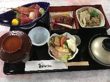 初つぼみ御膳（季節の刺身　冷製盛り　鰻蒲焼　牛肉炊合せ　御飯　味噌汁）