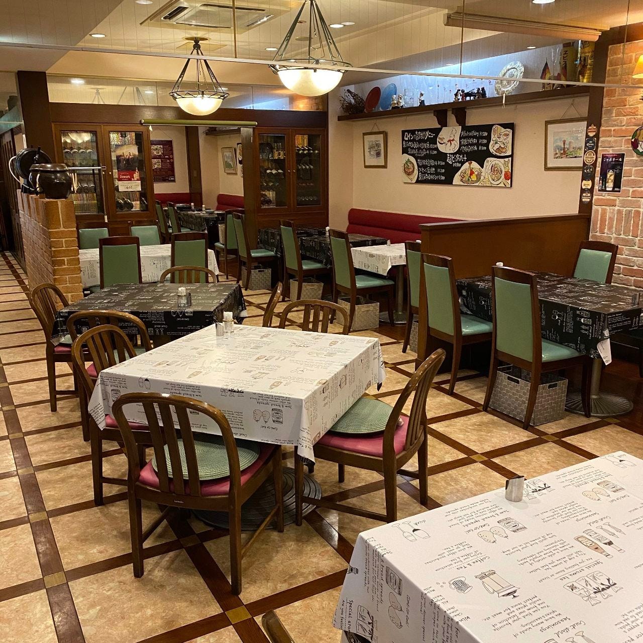 ロイン 三宮 店