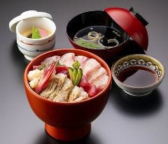加賀屋 金沢店 人気ののどぐろ料理 のどぐろ海鮮丼 4 0円 こちら秘書室