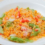 タラバ蟹とレタスの炒飯