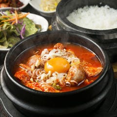 炭火焼肉・韓国料理 KollaBo （コラボ） 銀座店