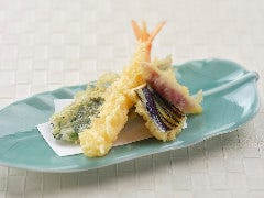気軽に楽しむランチタイムメニュー