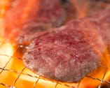 炭火使用!口の中でお肉の旨みが溢れ出します!!!