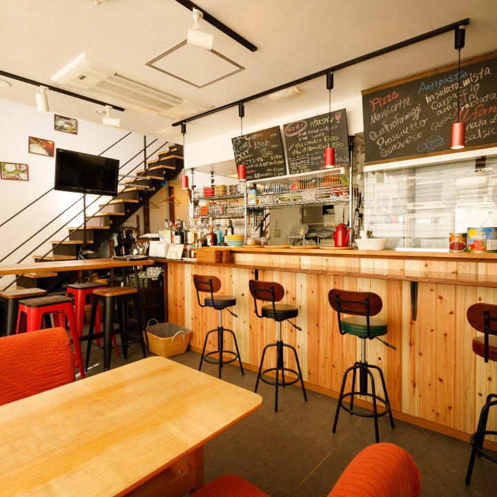 Pizza Wine Tartaruga 席 ぐるなび