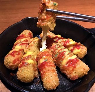 韓の舌 津店 メニュー 韓の舌名物料理 ぐるなび