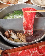 四谷三丁目で日曜も営業している飲食店