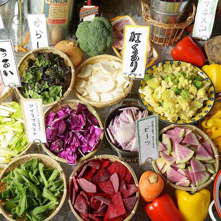 名古屋市のおすすめランチ店『ベヂロカ』の「サラダバー」