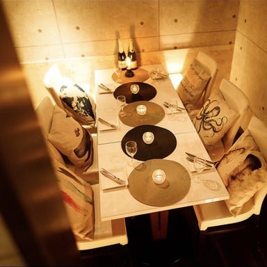 個室完備 焼き鳥×肉 薩摩肉酒場 さクラジマ 鹿児島天文館店 店内の画像