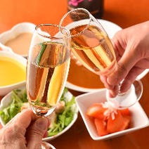 ［東京駅直結マジックバー］マジックレストラン＆バー 丸の内十時 丸の内ブリックスクエア店の画像