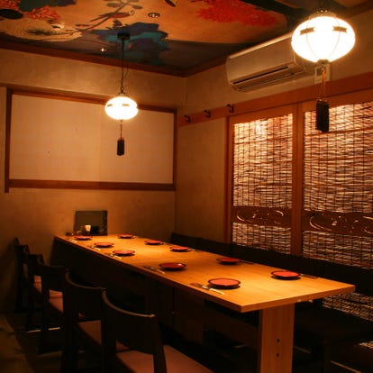 ゆったり個室 新橋で食事 ディナー 人気の完全個室 ソファー席など ぐるなび