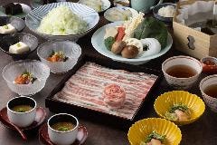時間制限なし飲み放題付き【厳選豚肉】出汁しゃぶ会席 「京 きょう」