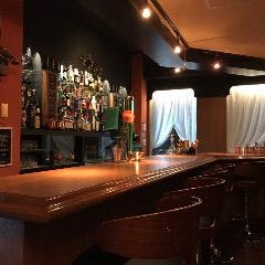 BAR＆LOUNGE HERMITAGE（エルミタージュ）