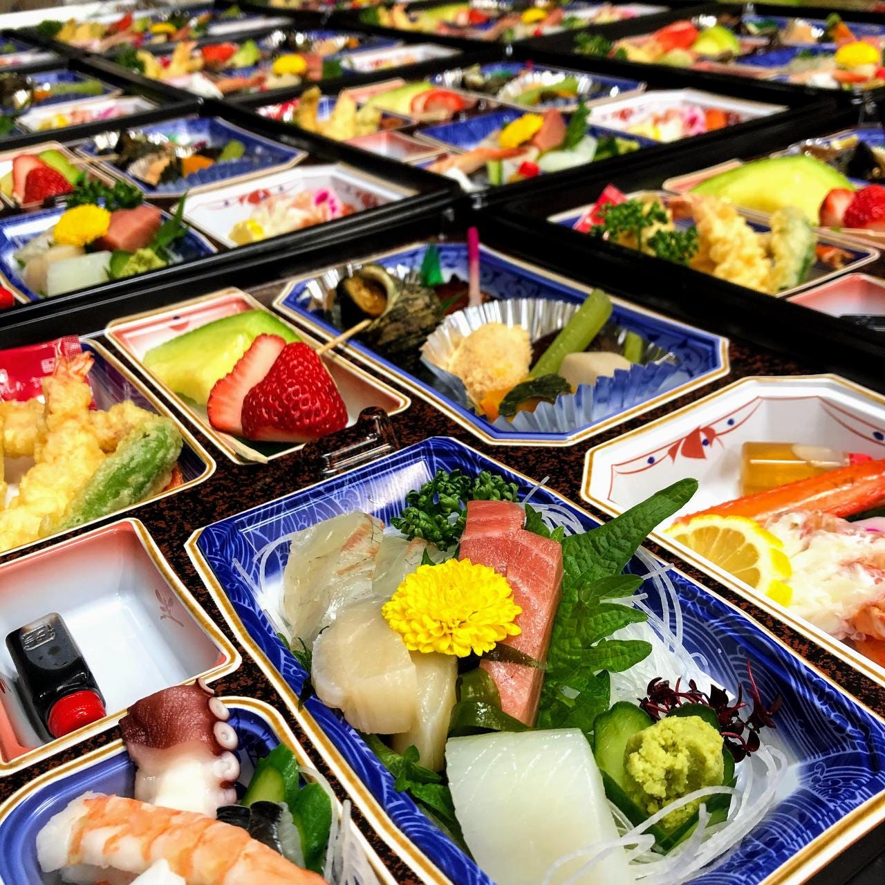 日本料理×個室 花むすび 魚周 日本料理×個室 花むすび 魚周 のサービス一覧