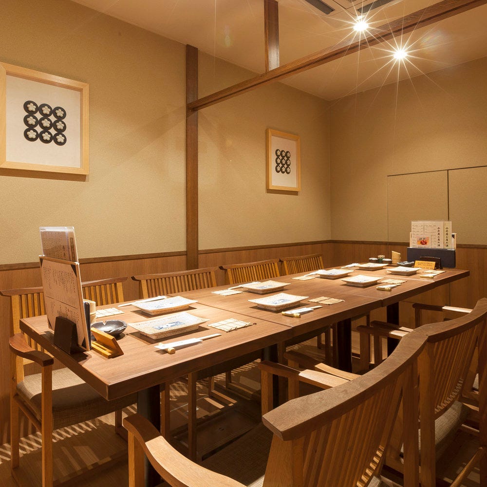 21年 最新グルメ 新宿にある個室でゆったり水炊きを味わえるお店 レストラン カフェ 居酒屋のネット予約 東京版
