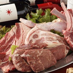 イタリアンベースの肉バル！ ジューシーな熟成肉をご堪能下さい