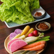 ◆全国から集めた国産野菜を提供！