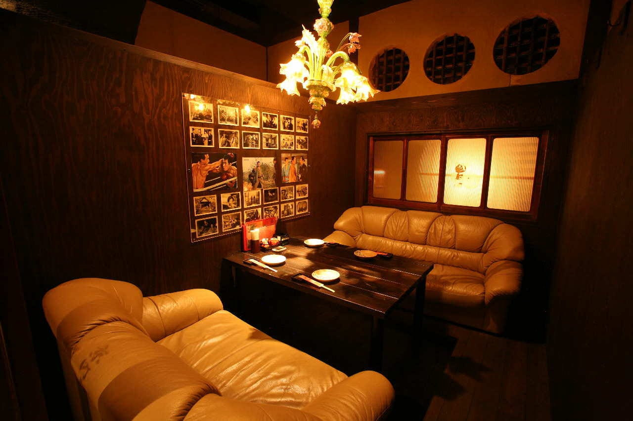 京町恋しぐれ 新宿 本館 個室 ぐるなび