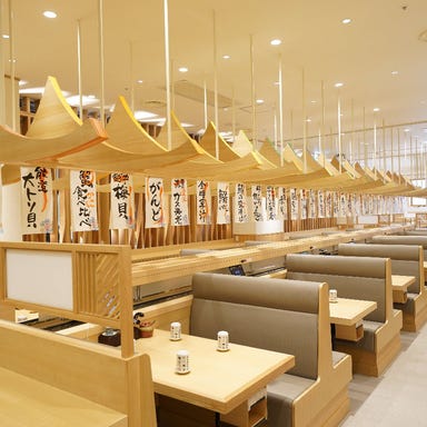 金沢回転寿司 輝らり 八王子オーパ店  店内の画像