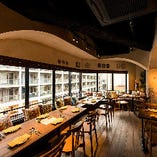 【50〜着席70名様／立食80名様】モダンスパニッシュな空間で貸切パーティー