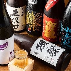 久保田や八海山など言わずと知れた銘酒を取り揃えております◎
