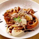 キャラメルバナナワッフル