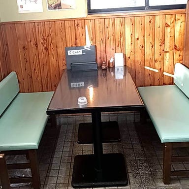 そば処 喜良久庵_テーブル席(2~4名様×2卓)