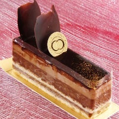 Patisserie Restaurant Amour メニュー ﾃｲｸｱｳﾄ ｽｲｰﾂ ぐるなび