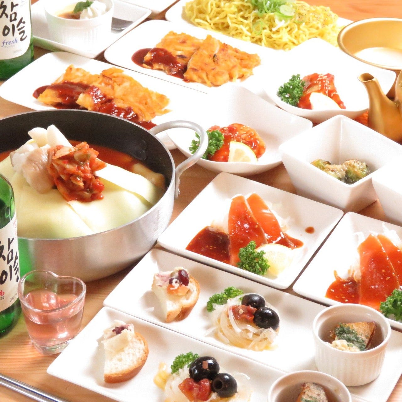 ◆コプチャンチョンゴル＆韓国スタイルの発酵料理付き［飲放題］コース≪ゆったり個室もあります≫