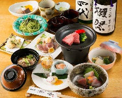 季節の食材をふんだんに使った本格会席を是非！