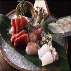 ダイナミックキッチン＆バー 響 新宿サザンタワー店_刺身盛り　