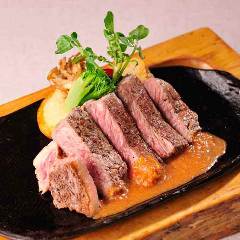 ダイナミックキッチン＆バー 響 新宿サザンタワー店_国産牛ステーキ　銀シャリ御膳